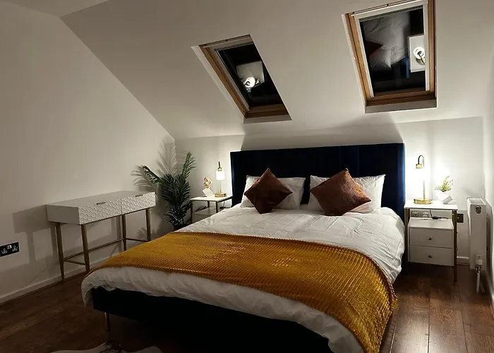 Aldo\'S 2 Bedroom Townhouse London N1